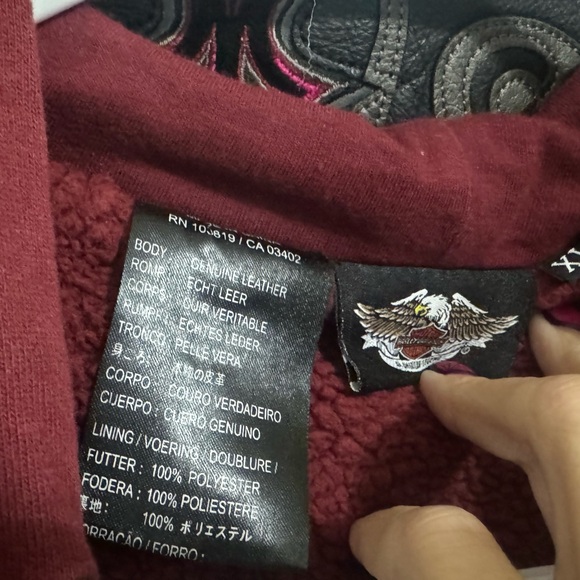 Xl women's leather Harley Davidson jacket with Hoodie zip in insert . - Picture 2 of 5